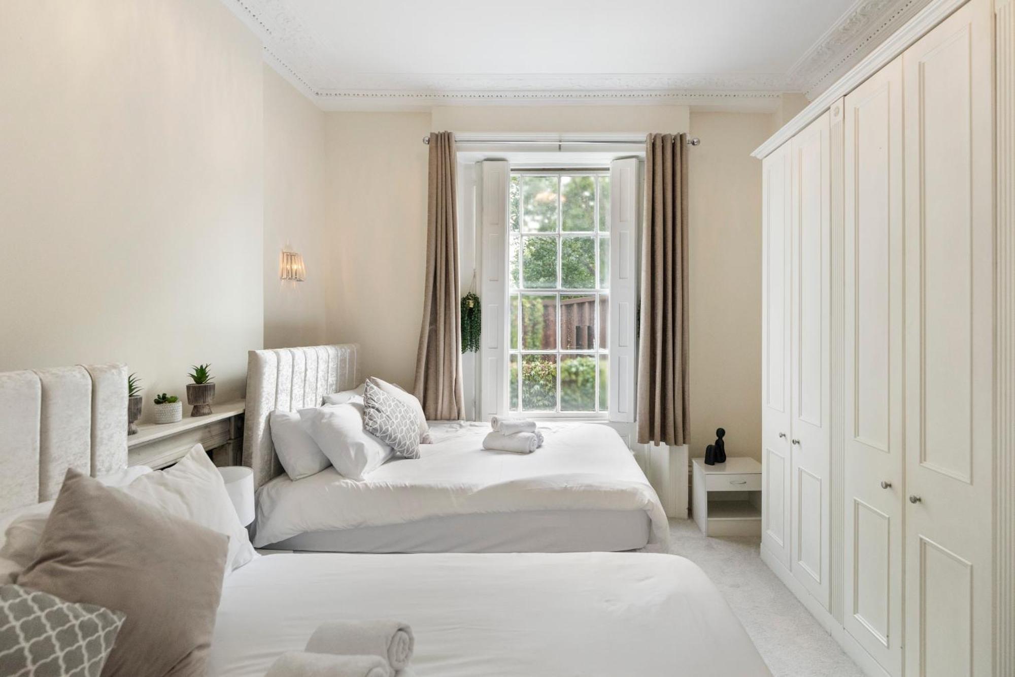 Regent'S Square Charming Flat Apartment Londra Exterior foto