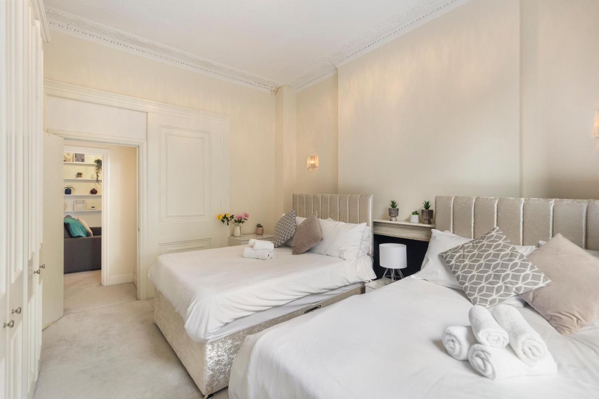 Regent'S Square Charming Flat Apartment Londra Exterior foto