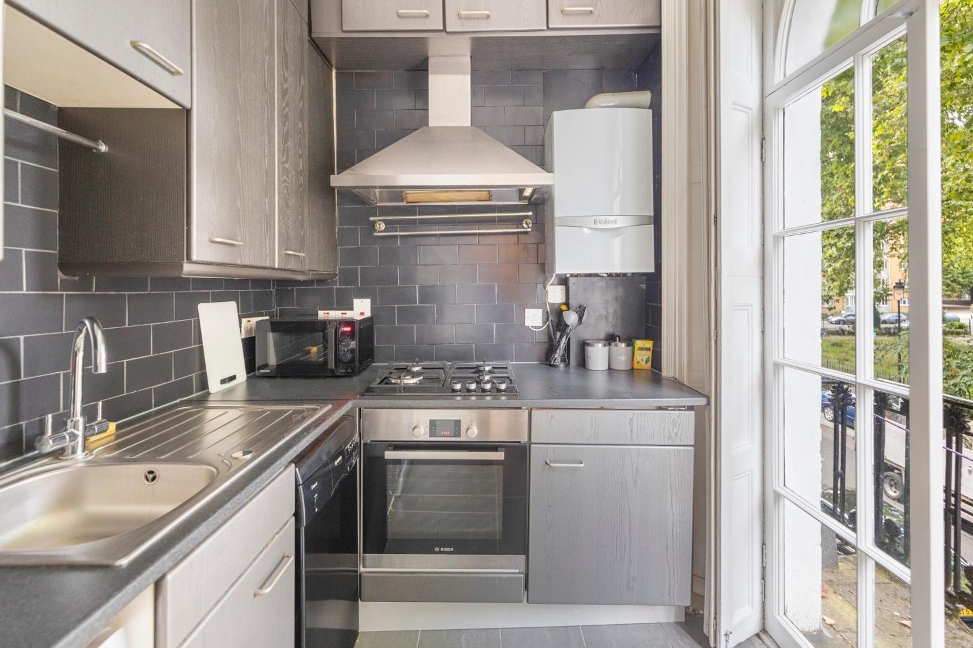 Regent'S Square Charming Flat Apartment Londra Exterior foto